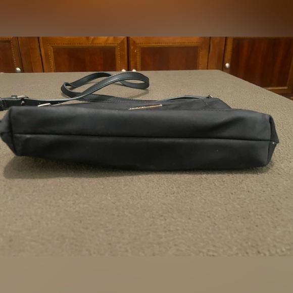 Calvin Klein Black Nylon Crossbody Bag Lightweight Adjustable Strap - Picture 3 of 9